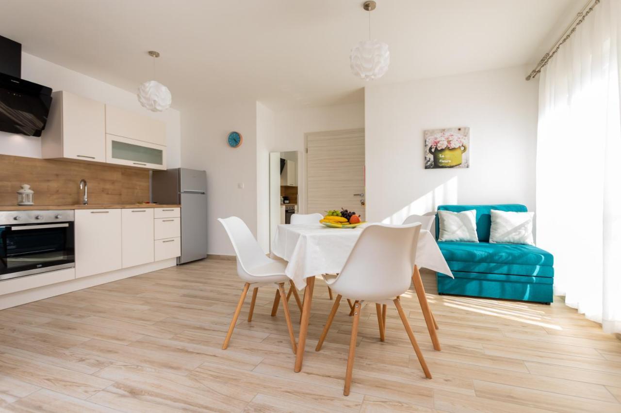 Apartments Jelena Вантачичи Екстериор снимка