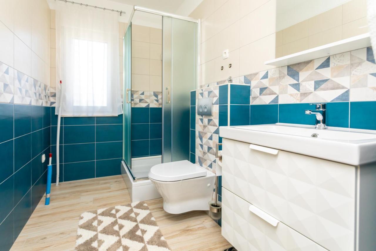 Apartments Jelena Вантачичи Екстериор снимка