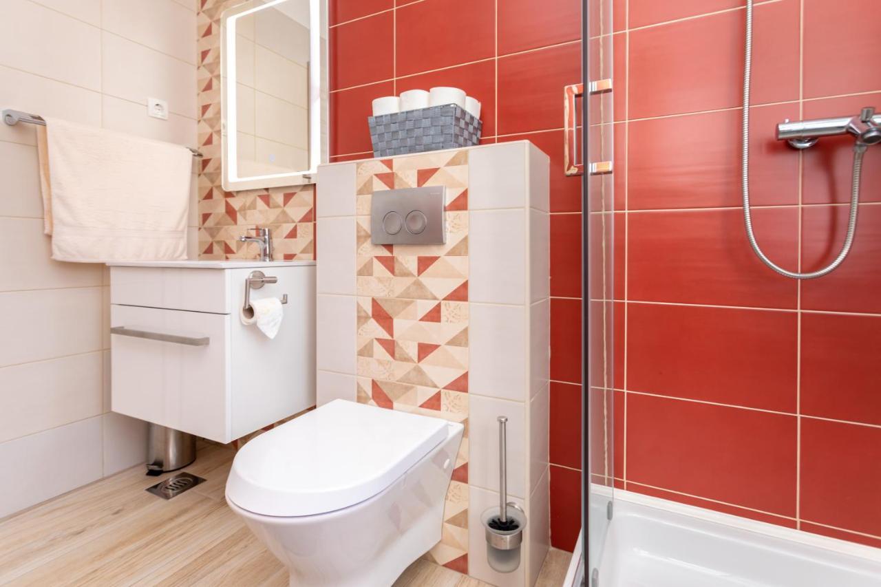 Apartments Jelena Вантачичи Екстериор снимка