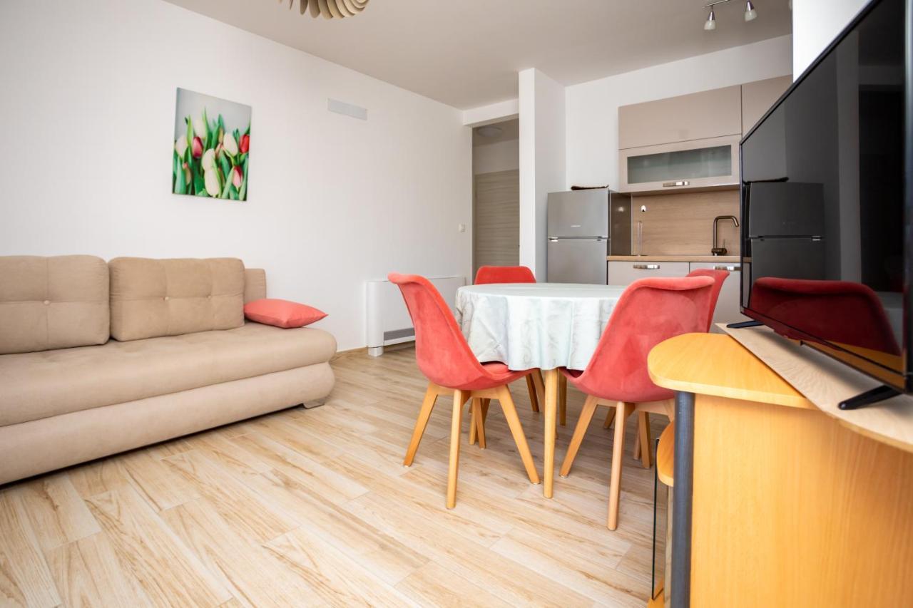 Apartments Jelena Вантачичи Екстериор снимка